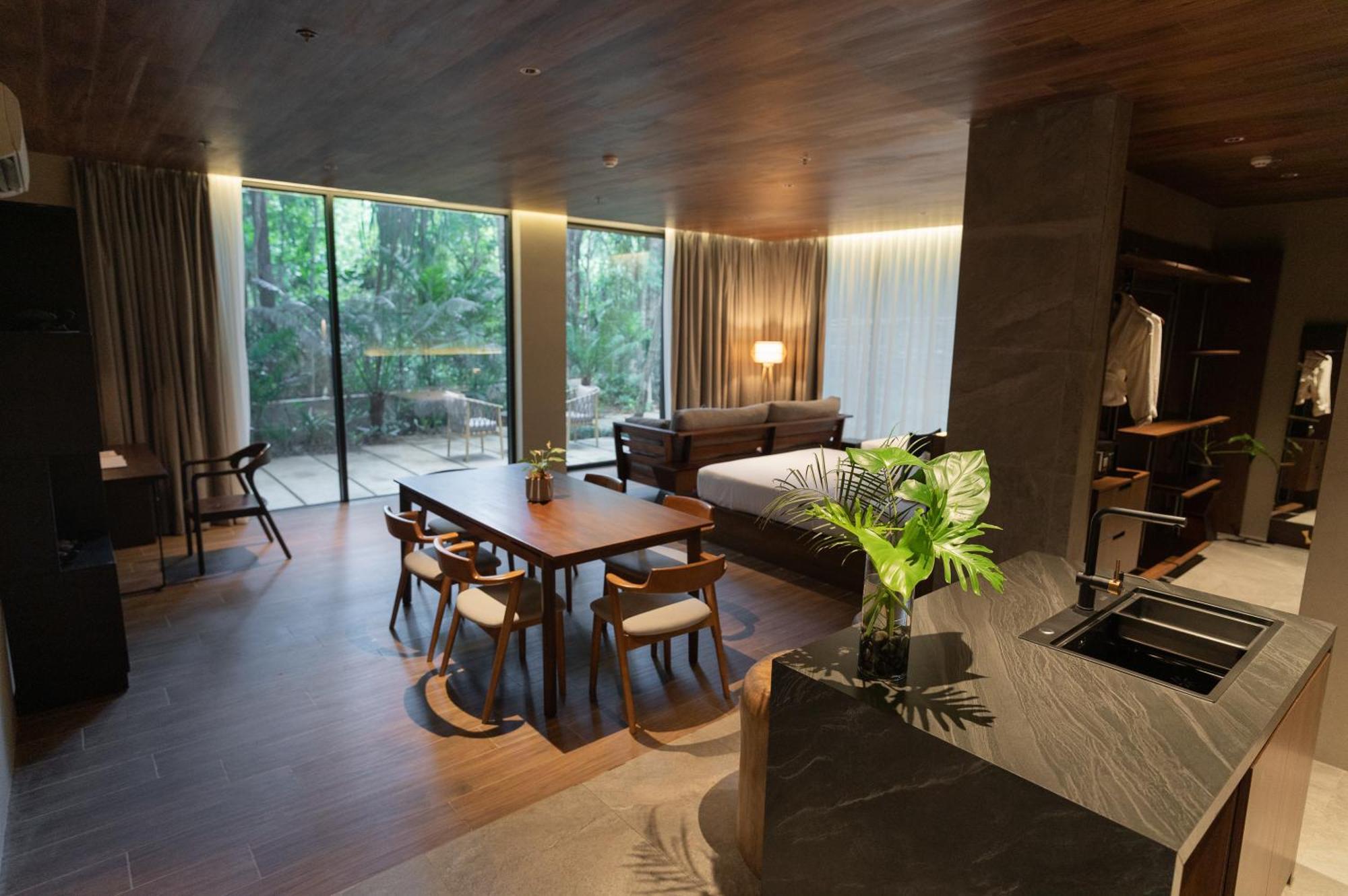 Hotel Piece Lio From Japan Managed By H Hospitality Group El Nido Exterior foto